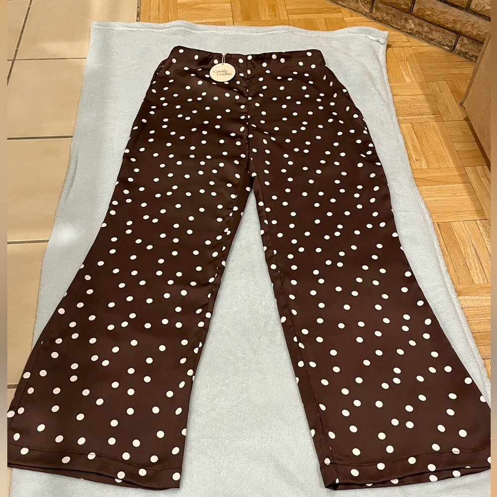 Camila Coelho wide leg polka dot satin pants. Stretchy waist. Brown white M. NWT - Picture 3 of 12